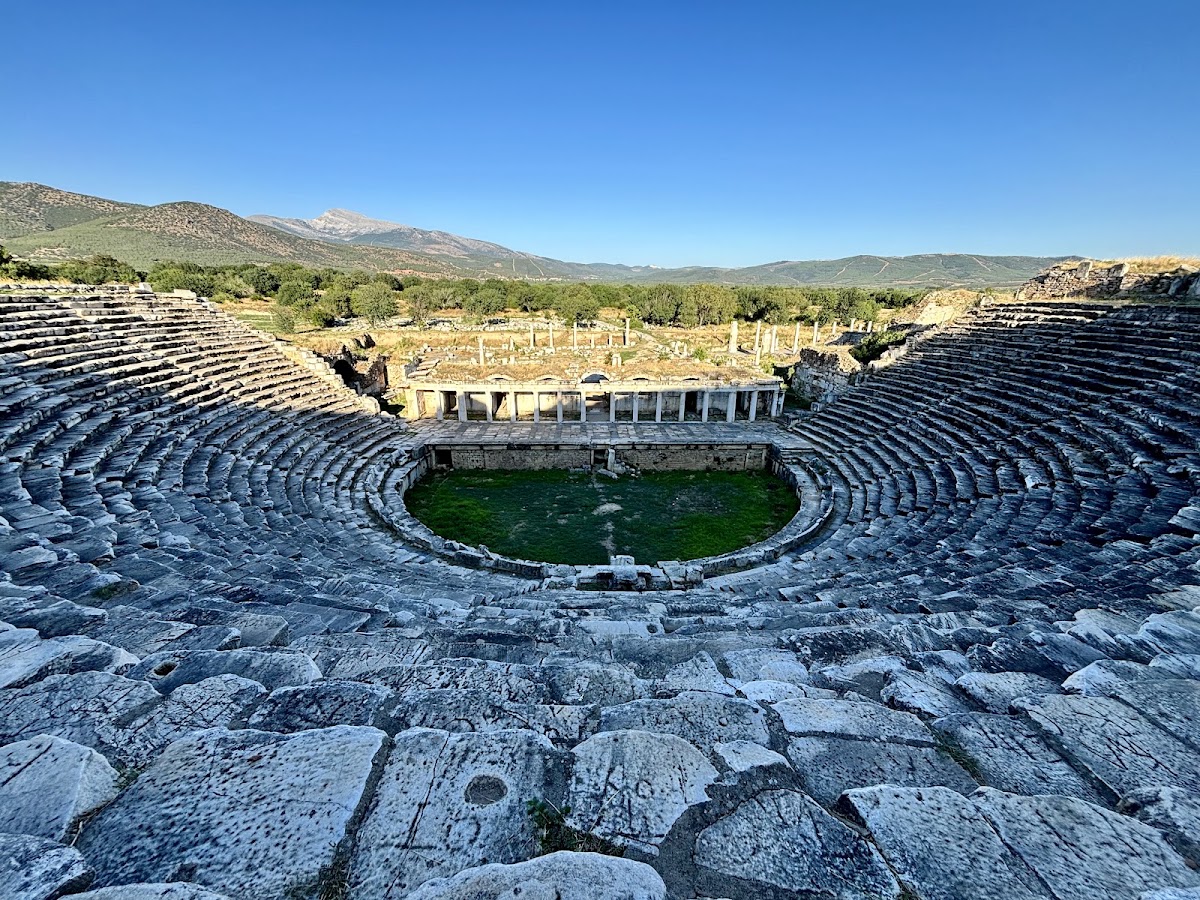 Afrodisias Örenyeri (Tetrapylon, Agora, Tiyatro ve Stadyum) - Fotoğraf 1