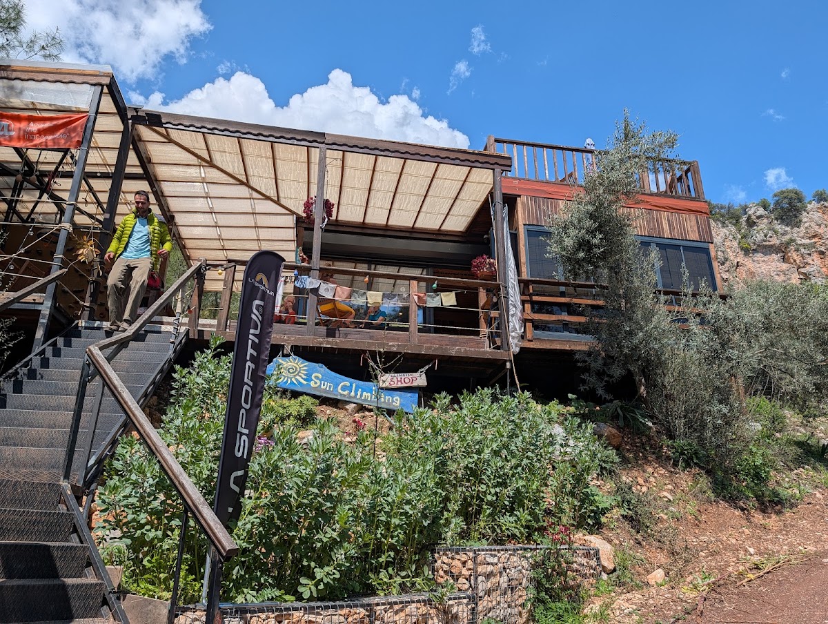 Geyikbayırı Tırmanış ve Doğa Kamp Alanı Konyaaltı - Fotoğraf 2