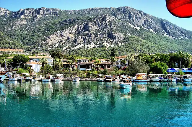 Azmak Nehri Kıyısı ve Karavan Su Dolum Noktaları - Fotoğraf 3