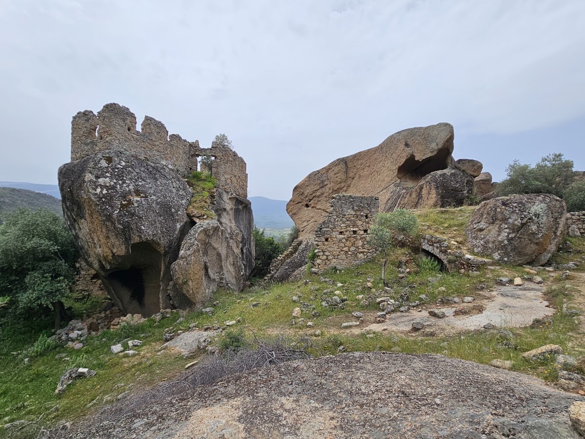 Yediler Manastırı ve Yediler Mağarası Freskleri - Fotoğraf 3