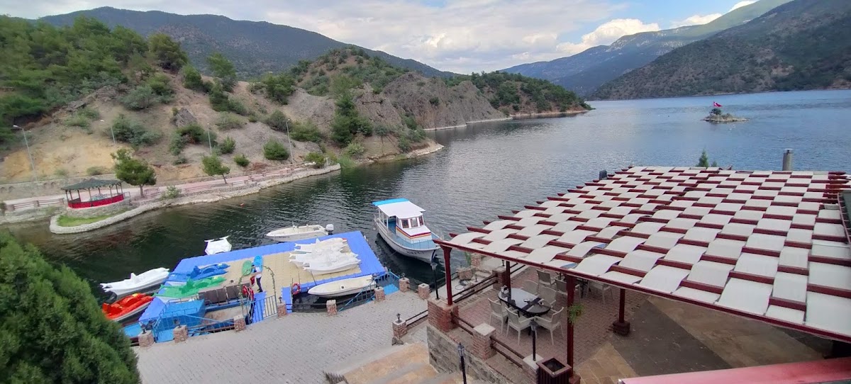 Obruk Baraj Gölü ve Kızılırmak Kıyısı - Fotoğraf 2