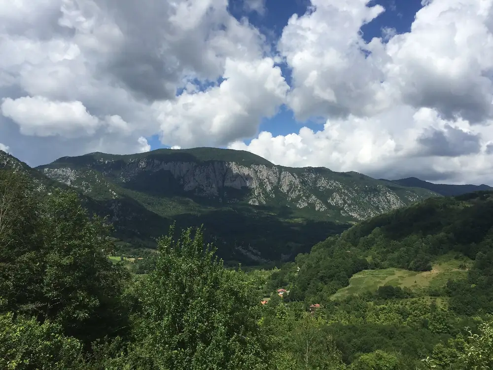 Loç Vadisi ve Çamdibi Kılıçlı Mağarası Yolu - Fotoğraf 3