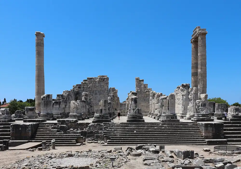 Apollon Tapınağı Çevresi ve Doğa Kampı Didim - Fotoğraf 4