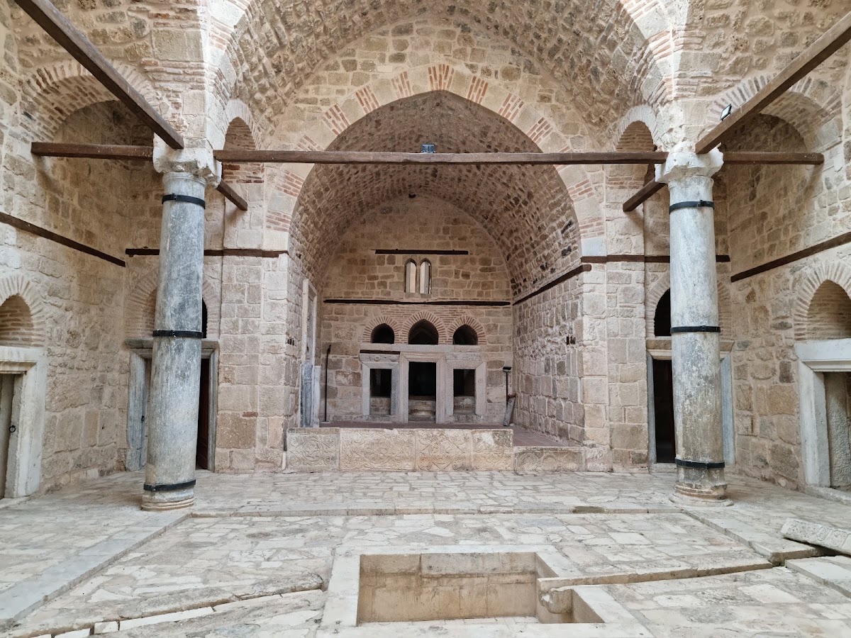 Atabey Gazi Ertokuş Medresesi - Fotoğraf 2