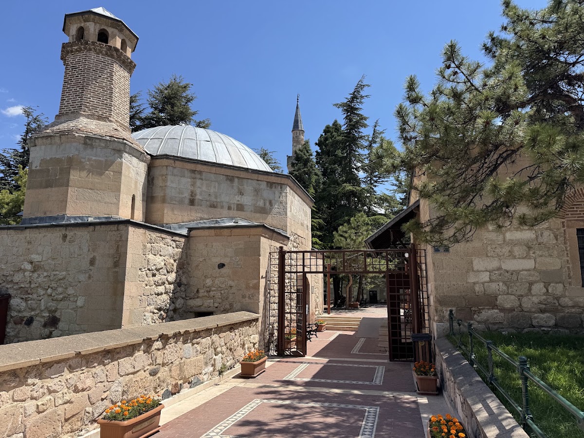 Es-Es-Es, Ki-Ki-Ki, Es-Ki, Es-ki, ES! Eskişehir