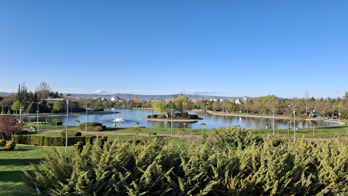 Sazova Parkı ve Gölet Alanı Eskişehir - Fotoğraf 2