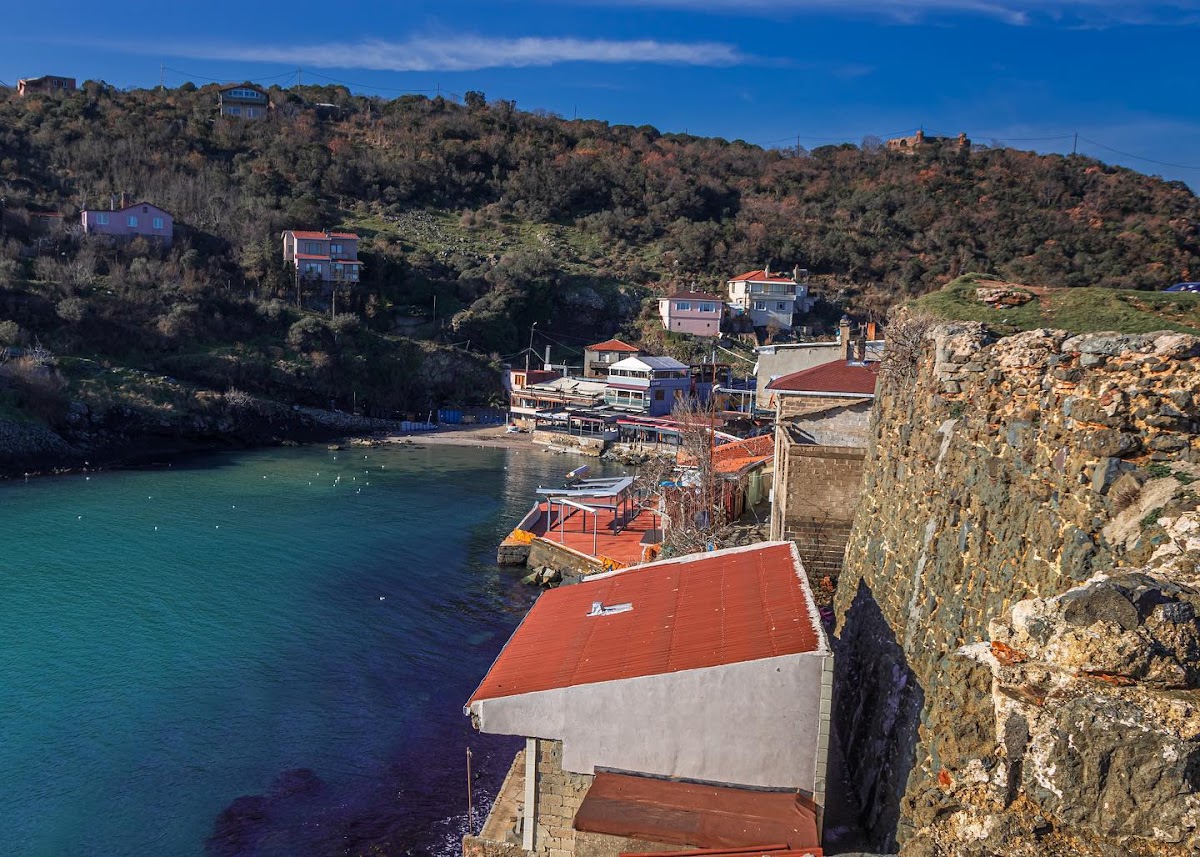 Garipçe Köyü ve Rumeli Feneri Köyü