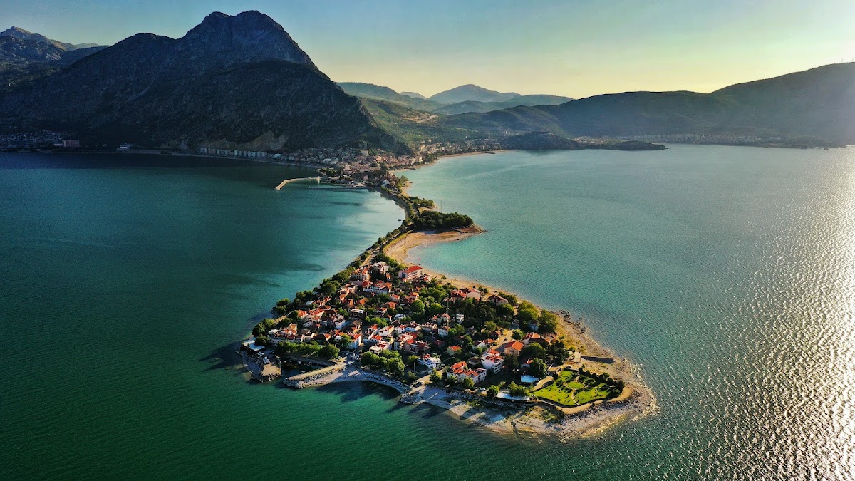 Eğirdir Gölü ve Yeşilada Isparta - Fotoğraf 1