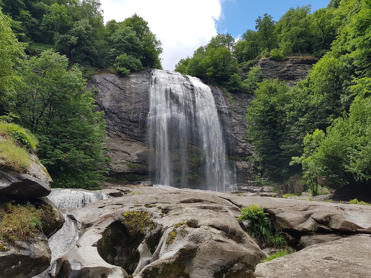 Suuçtu Şelalesi Tabiat Parkı Mustafakemalpaşa - Fotoğraf 1
