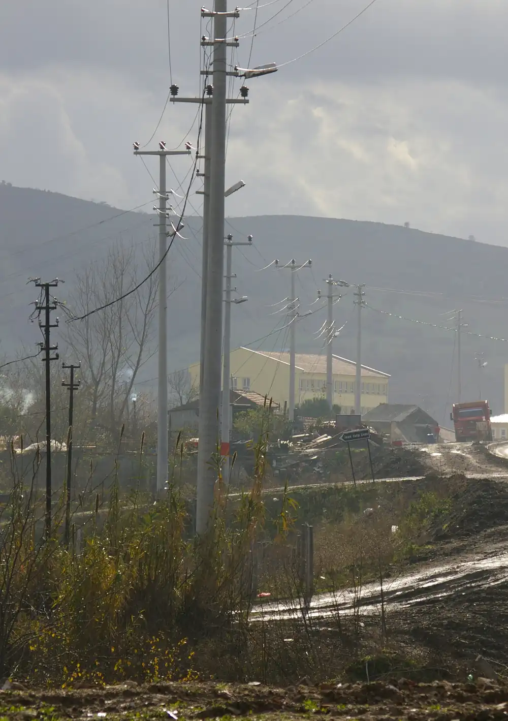 Susurluk Dinlenme ve Mola Noktası Balıkesir - Fotoğraf 4