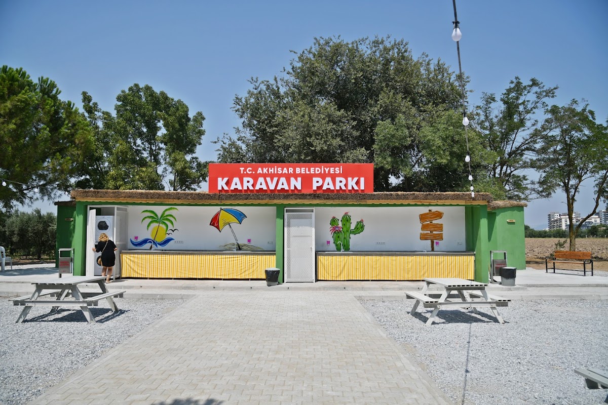 Akhisar Belediyesi Karavan Park Alanı Manisa - Fotoğraf 3