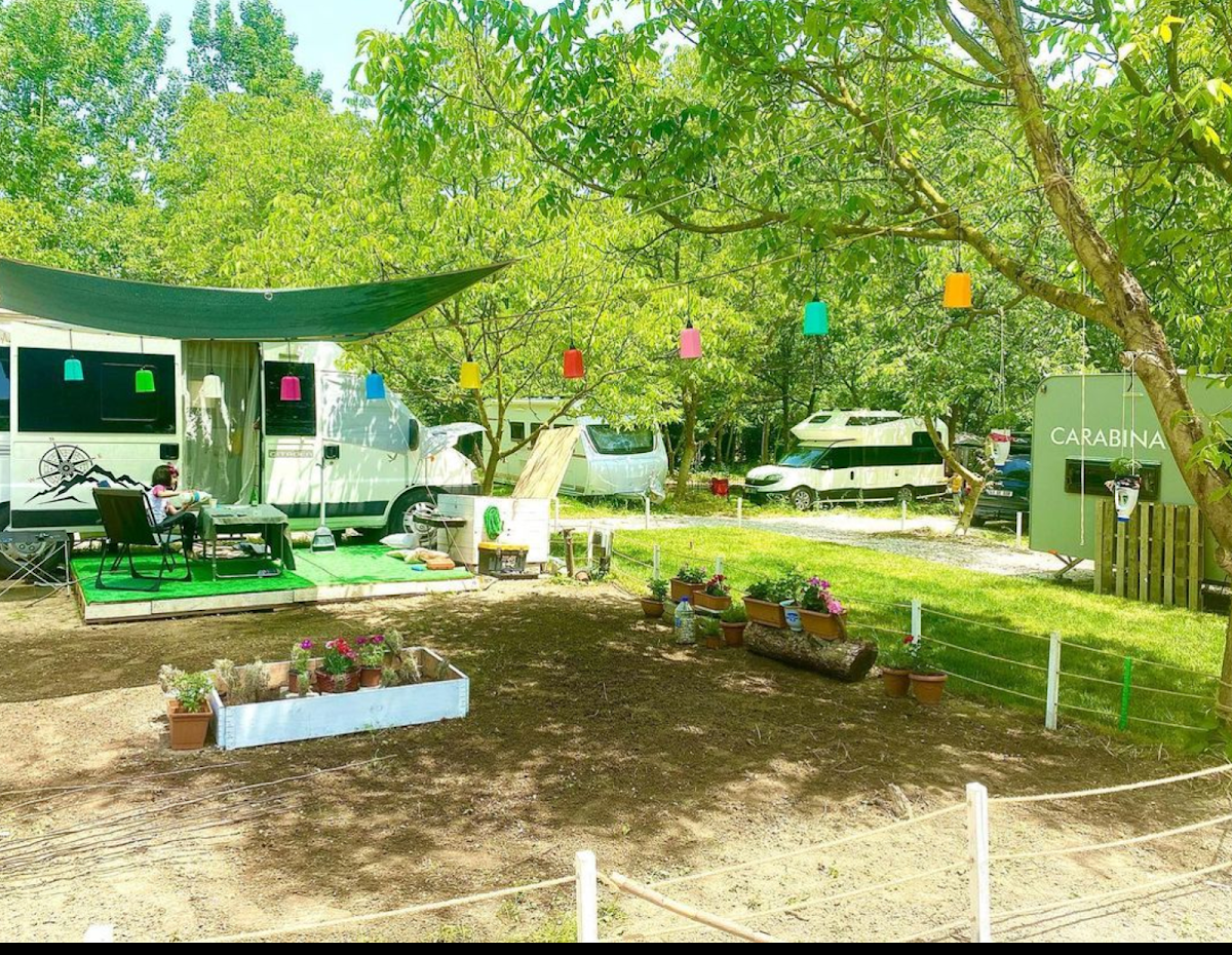 İpek Yolu Karavan Park Alanı Kocaeli - Fotoğraf 1