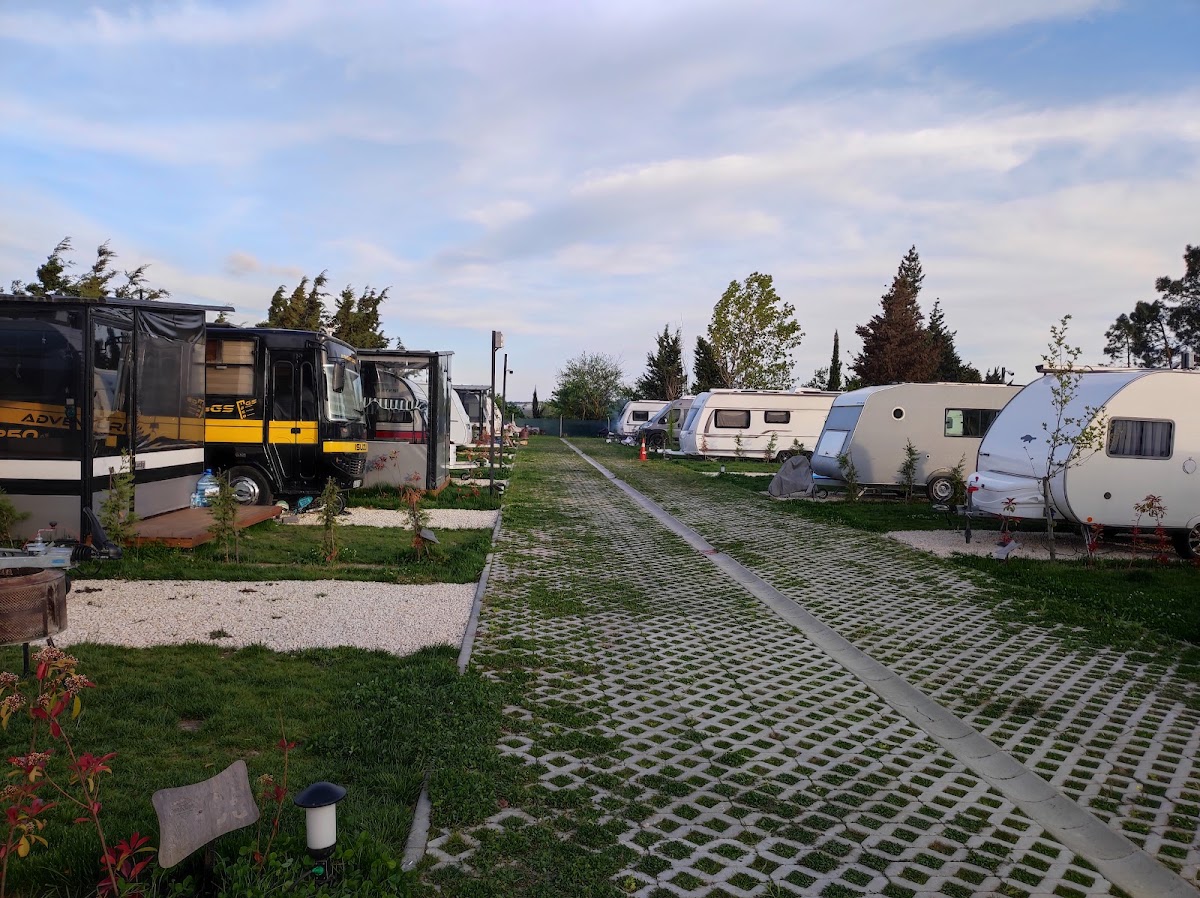 Dharma Karavan Vadisi Çatalca - Fotoğraf 1