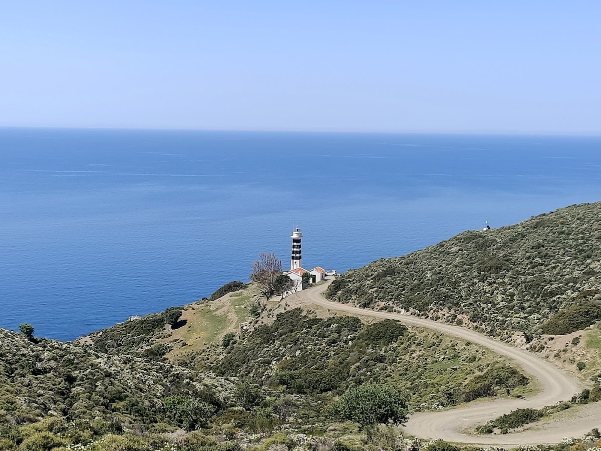 Sarpıncık Deniz Feneri (Karaburun Batı Ucu) - Fotoğraf 2