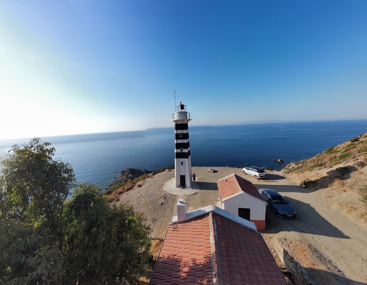 Sarpıncık Deniz Feneri (Karaburun Batı Ucu) - Fotoğraf 3