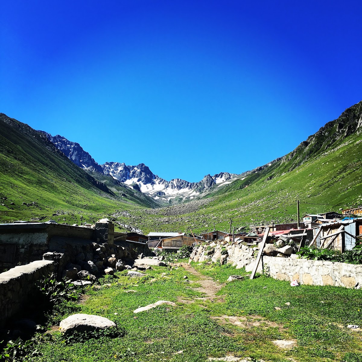 Yukarı Kavrun Yaylası Çamlıhemşin Rize - Fotoğraf 3