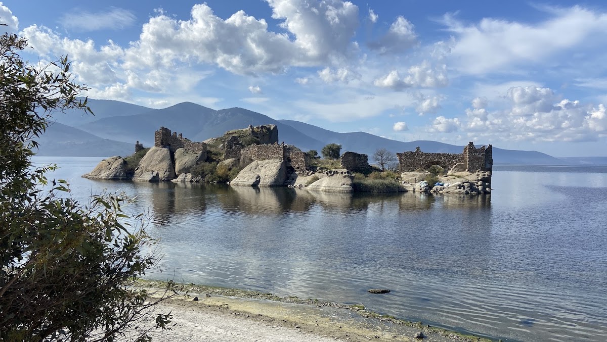 Bafa Gölü Kıyısı Kamp Noktası & Menet Adası - Fotoğraf 2