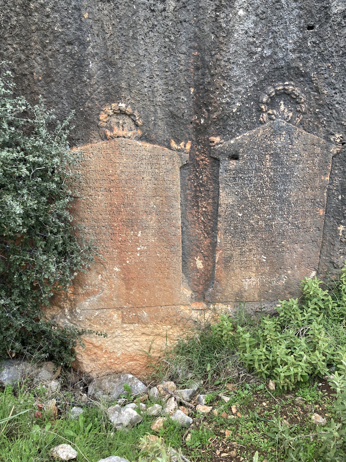 Tyberissos Antik Kenti Kaya Mezarı - Fotoğraf 2