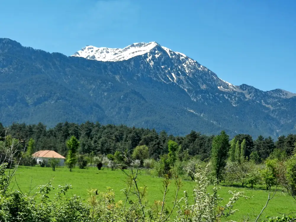 Kesme Boğazı ve Gedelme Köyü (Peynir Deliği Mağarası) - Fotoğraf 4