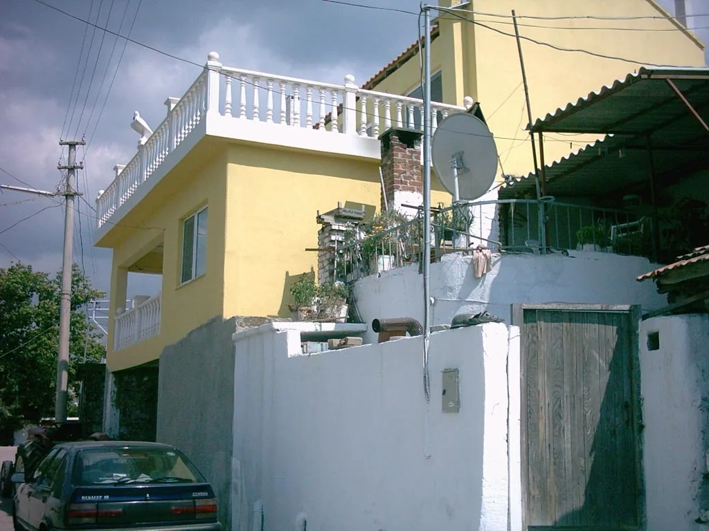 Perperene Antik Kenti ve Ayvatlar Köyü - Fotoğraf 4