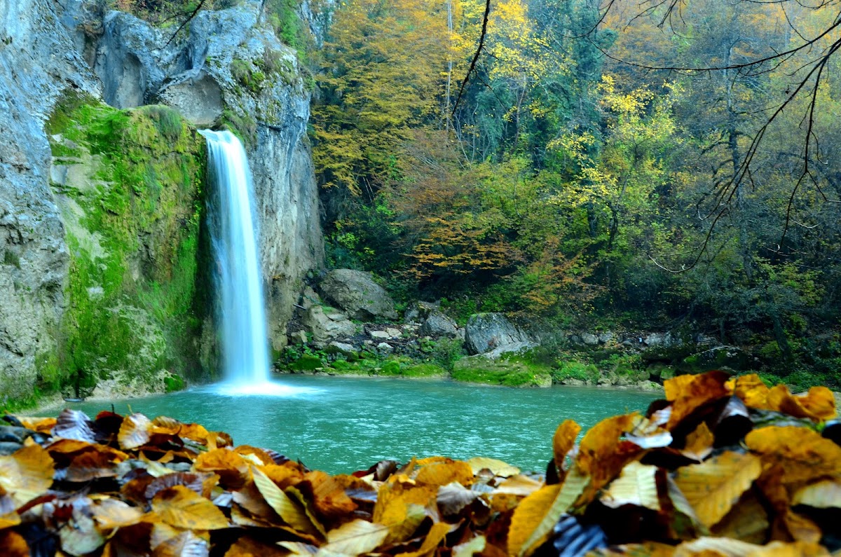 Ilıca Şelalesi Tabiat Alanı Pınarbaşı - Fotoğraf 1
