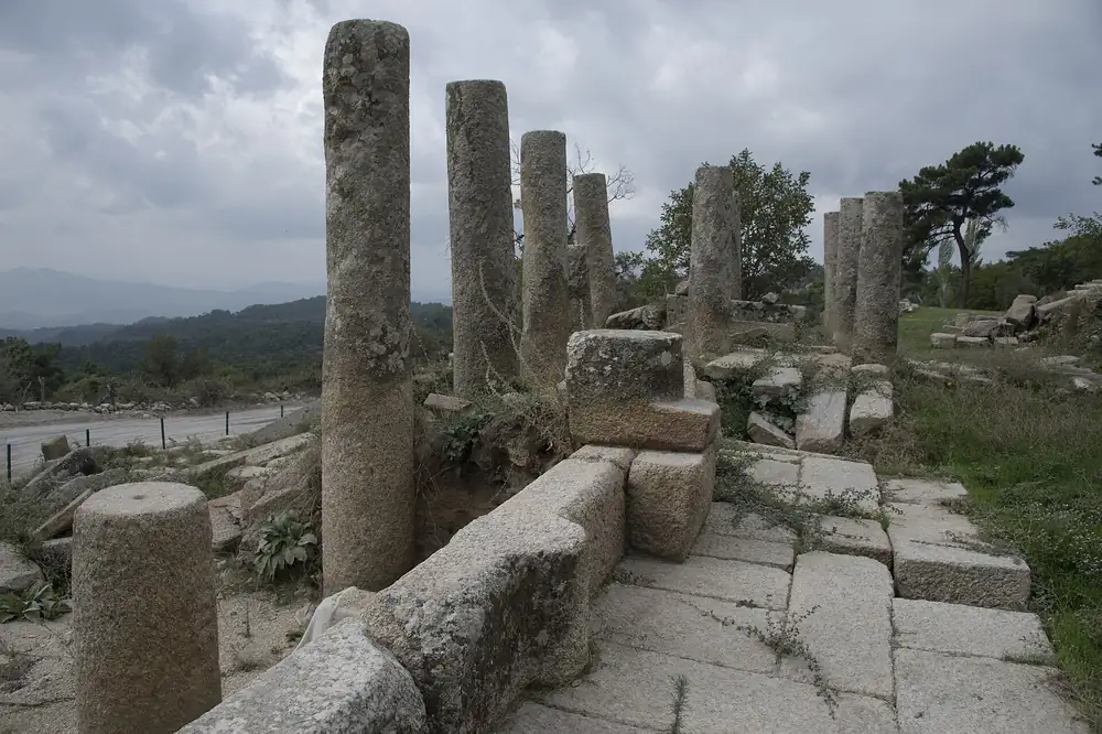 Labraunda Kutsal Alanı