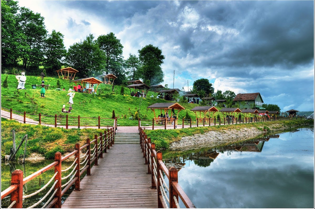 Samsun Ladik Gölü (Mavigöl Tesisleri) - Fotoğraf 1