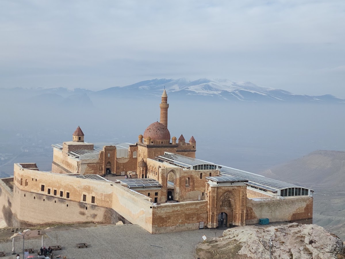 İshak Paşa Sarayı - Fotoğraf 1