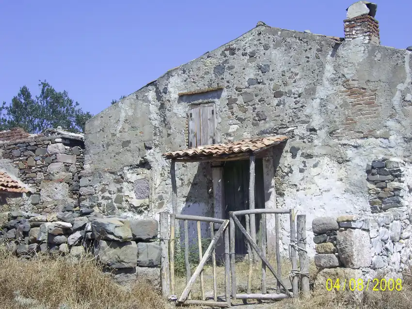 Patriciya Koyu & Ayışığı Manastırı (Cunda) - Fotoğraf 3